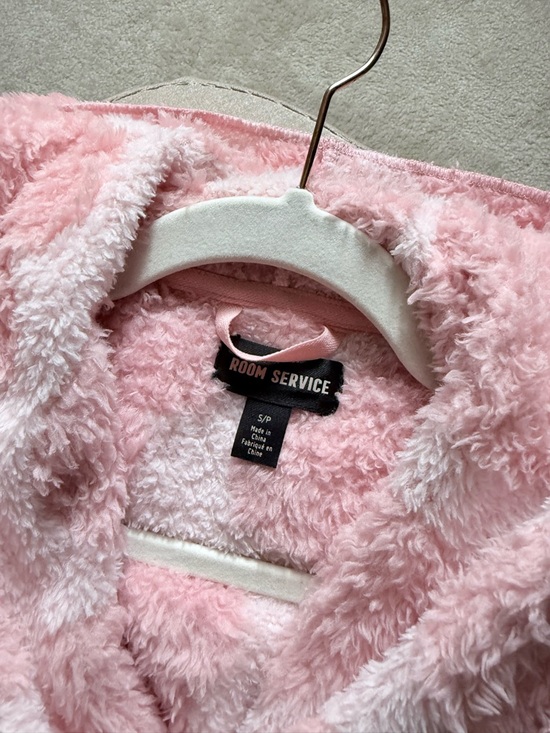 Room Service Shawl Robe - New - Picture 4 of 8